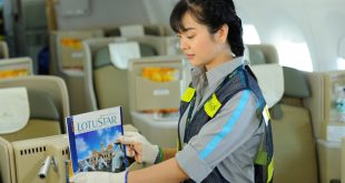 Nhân viên VIAGS tác nghiệp trên máy bay