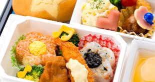 Bữa ăn đầy màu sắc dành riêng cho trẻ em từ 2 – 5 tuổi (áp dụng cho đường bay từ Tokyo về Hà Nội dành cho hành khách đặt dịch vụ ít nhất 24h trước chuyến bay)