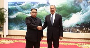 Ngoại trưởng Nga Sergei Lavrov gặp mặt ông Kim Jong Un trong chuyến công du tới Bình Nhưỡng.